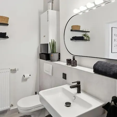 Schicke Grosse Ronsdorf- Naehe Dus & Dortmund & Koeln & Essen Apartament Wuppertal