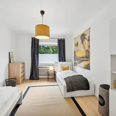 Apartament Schicke Grosse Ronsdorf- Naehe Dus & Dortmund & Koeln & Essen Wuppertal