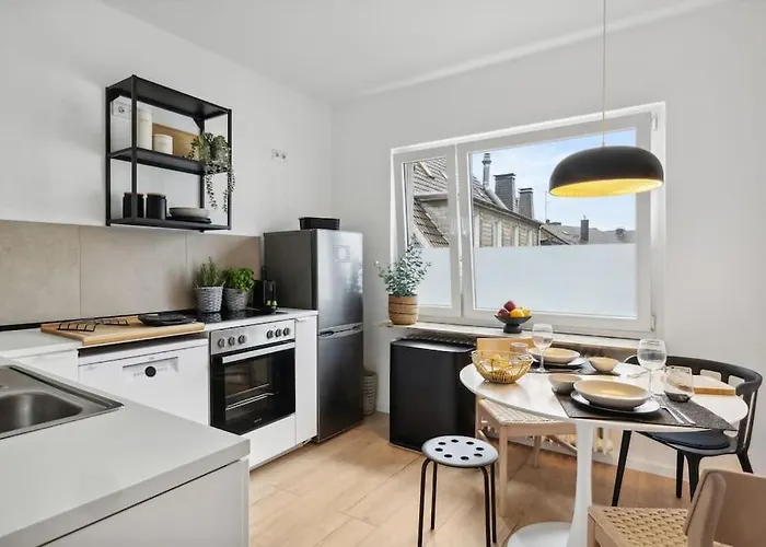Schicke Grosse Ronsdorf- Nähe Dus&dortmund&köln&essen Apartment