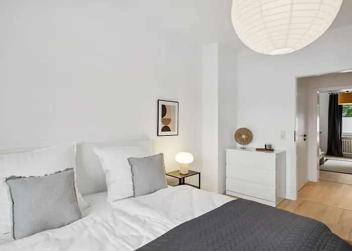 Schicke Grosse Ronsdorf- Nähe Dus&dortmund&köln&essen Apartment *