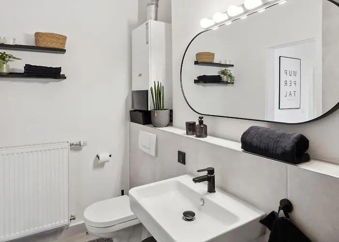 Schicke Grosse Ronsdorf- Nähe Dus&dortmund&köln&essen Apartment Wuppertal