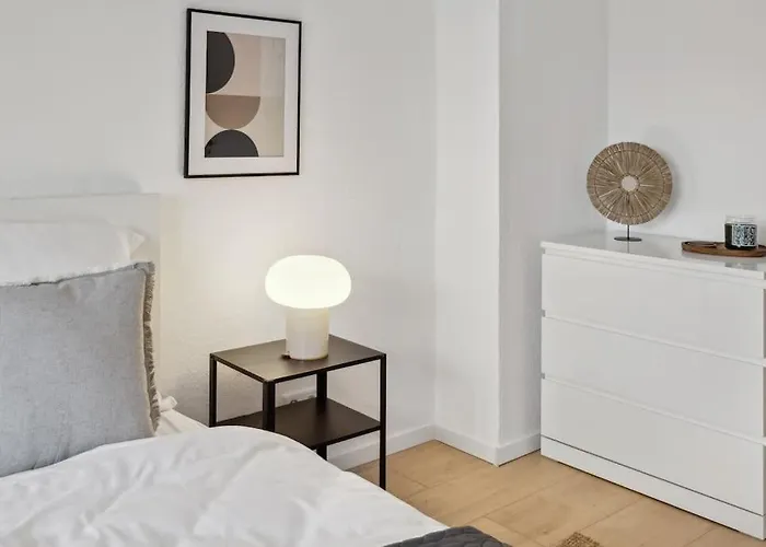 Apartment Schicke Grosse Ronsdorf- Nähe Dus&dortmund&köln&essen *